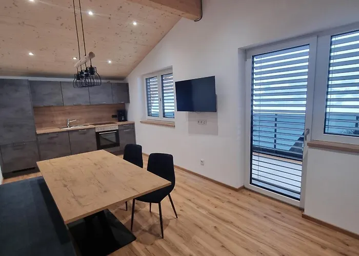 Kogler Zillertal Apartment Fuegenberg